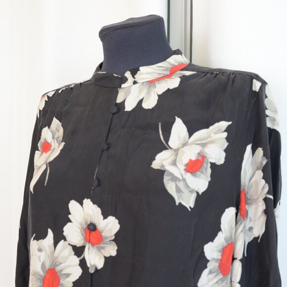 Equipment 100% Silk Cornelia Bold Floral Print Black Blouse Sz M - Picture 6 of 8